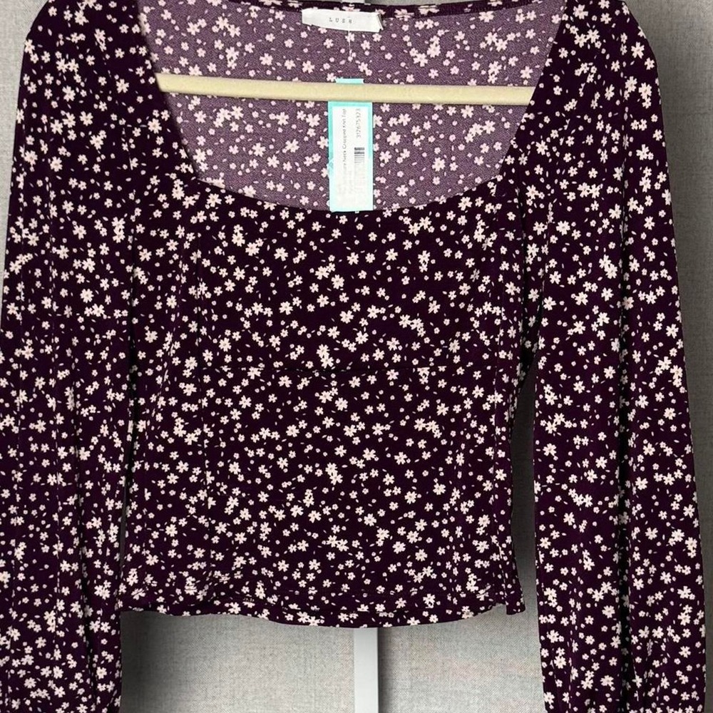 Lush purple floral blouse with white floral print size M NWT